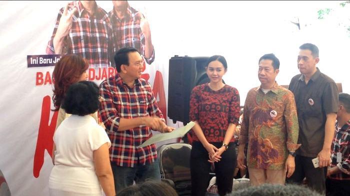 aura-kasih-ahok_20161117_205031.jpg