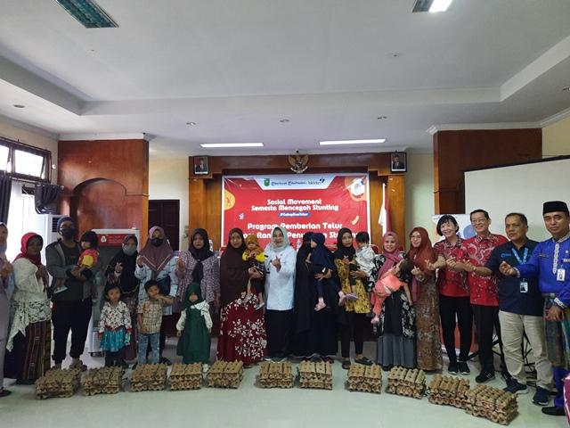 bantuan-telur-untuk-anak-stunting-di-camat-tenayan-raya.jpg