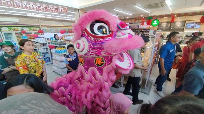 barongsai-imlek-2024.jpg<pf>barongsai-imlek-2024-pku.jpg<pf>barongsai-imlek-2024-pku1.jpg<pf>barongsai-imlek-2024-pku2.jpg