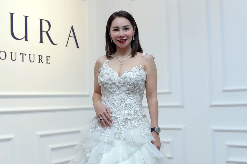 Tajir Melintir, Seluruh Penghasilan Suami Untuknya, Rumah Mewah Femmy Permatasari Ada Bar Pribadinya