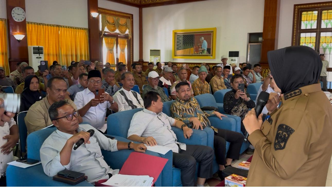 Bupati Siak Bakal Panggil Owner PT DSI Meryani, Tegaskan Tak Mau Rapat dengan Utusan