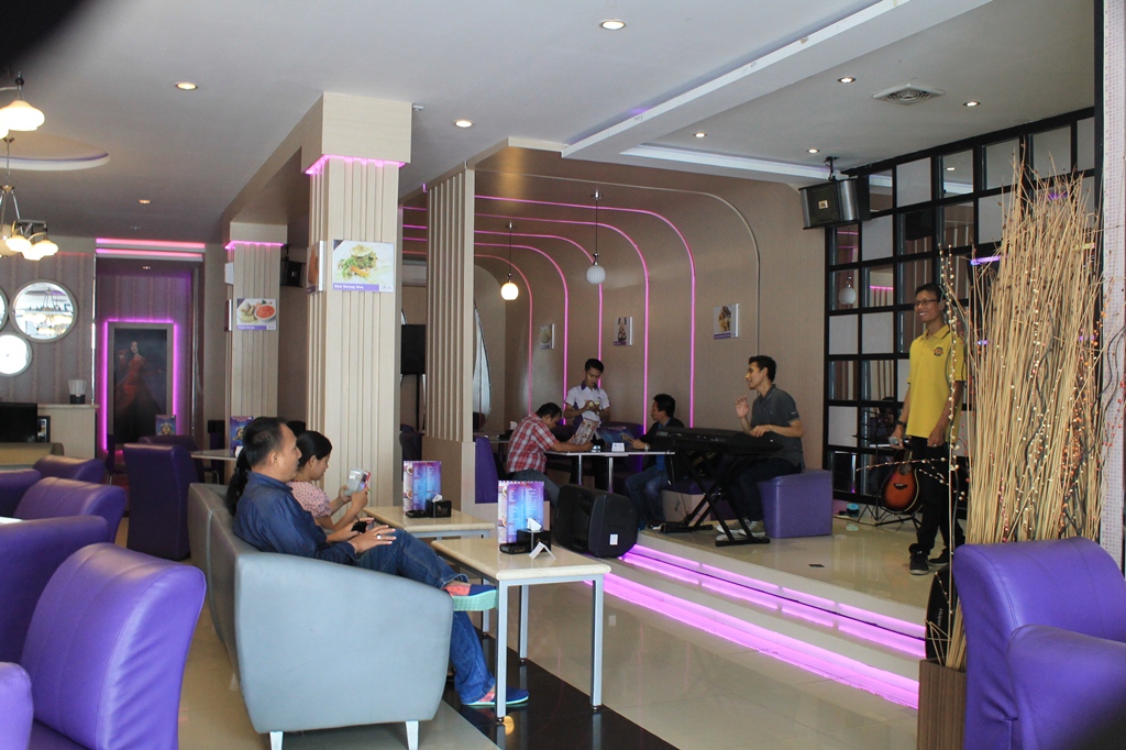 diva-musik-dan-karaoke_20150415_202315.jpg