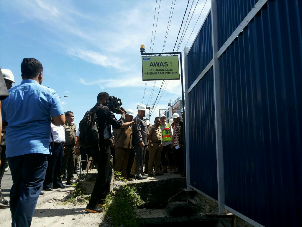 dprd-pekanbaru-sidak-livingworld_20161206_115532.jpg
