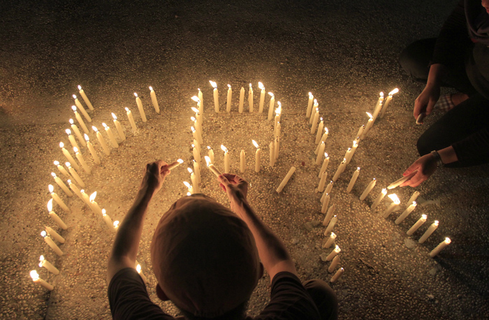 FOTO: Dukungan Untuk KPK - dukungan-untuk-kpk_20170412_191138.jpg