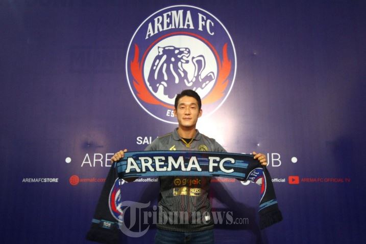 gelandang-asing-arema-fc-asal-korea-selatan-in-kyuh-oh.jpg