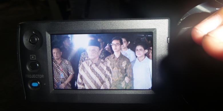 Lamaran Putra Jokowi Malam Ini Berjalan Lancar