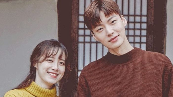 Sering Tampil Mesra & Akhirnya Cerai, Berikut Fakta di balik Perceraian Goo Hye Sun & Ahn Jae Hyun!