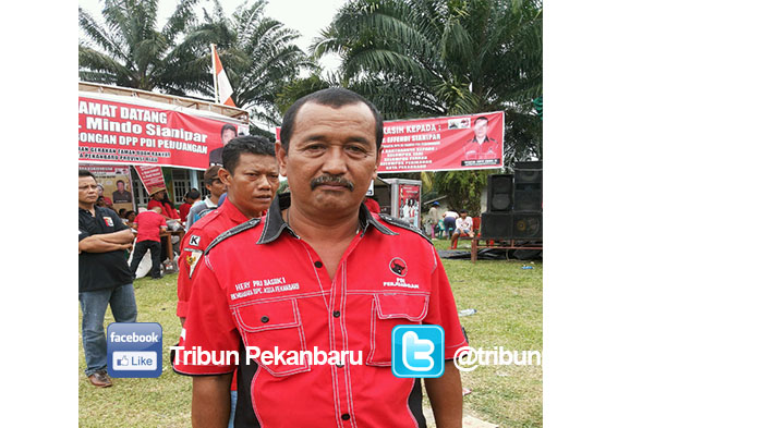 heri-pribasuki-pdip-pekanbaru_20160205_213025.jpg