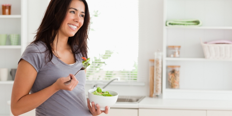 Hindari Konsumsi 9 Bahan Makanan ini Saat Hamil Muda, Efeknya Bisa Keguguran!