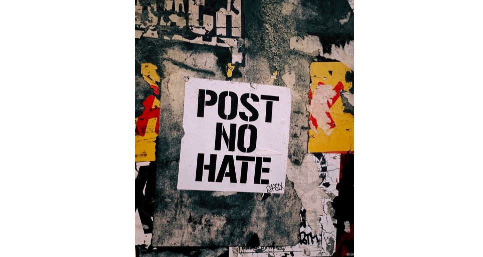 Seorang Pria di Inhu Mendekam di Penjara akibat Unggah Status Ujaran Kebencian