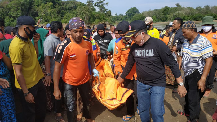 jasad-halim-korban-tenggelam-di-inhu-ditemukan.jpg