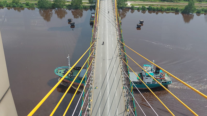Uji Nyali di Ketinggian 76 Meter, Destinasi Baru Nikmati Siak dari Balik Lift Kaca di Jembatan TASL