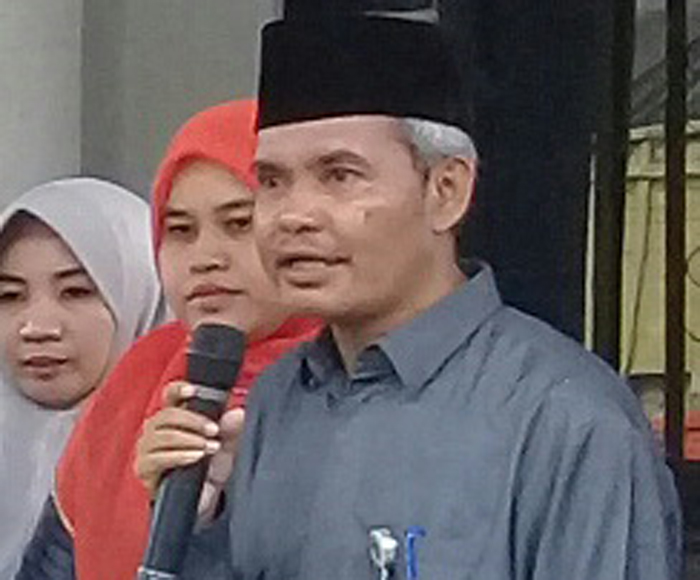 ketua-kpu-dumai-darwis.jpg