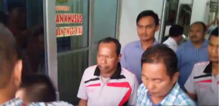 korupsi-pengadaan-lahan-pelabuhan-dorak-meranti_20160719_215715.jpg