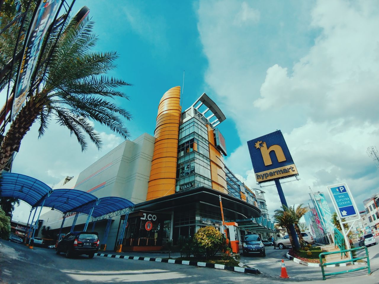 mal-ciputra-seraya_20170901_195803.jpg