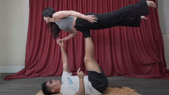 Video Maria Vania Stretching Bareng Boy William Disebar, Gayanya Disorot