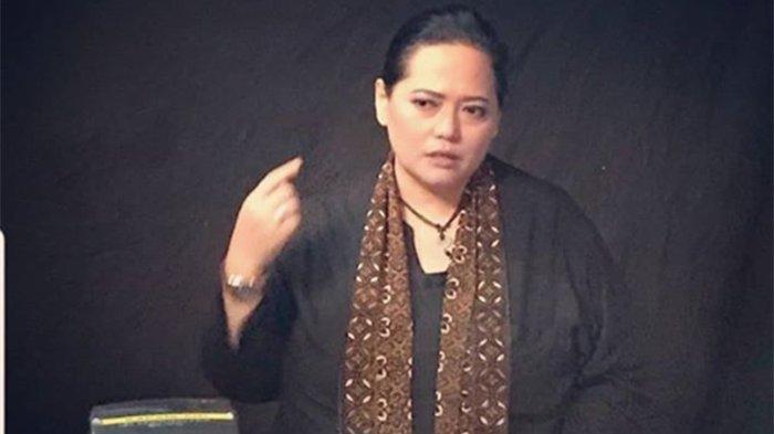 mbak-you-ungkap-prediksi-mengerikan-ada-angin-kencang-hujan-petir-menggelegar-jaga-kami-ya-allah.jpg