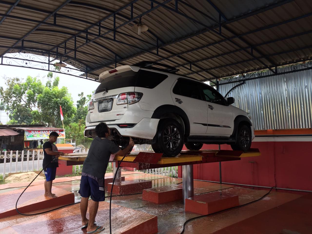Member TFC Cukup Bayar Rp 30 Ribu untuk Cuci Mobil di Anas Car Wash Jalan Kartama Pekanbaru