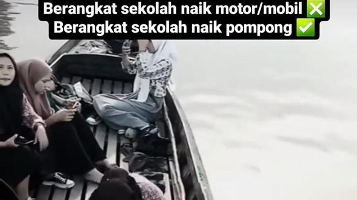 naik-pompong-ke-sekolah-tlk-meranti.jpg