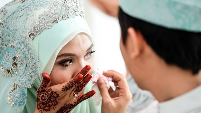 nikah-massal-puluhan-orang-tak-mengenal-calon-mereka-masing-masing-wanita-ini-syok-lihat-suaminya.jpg