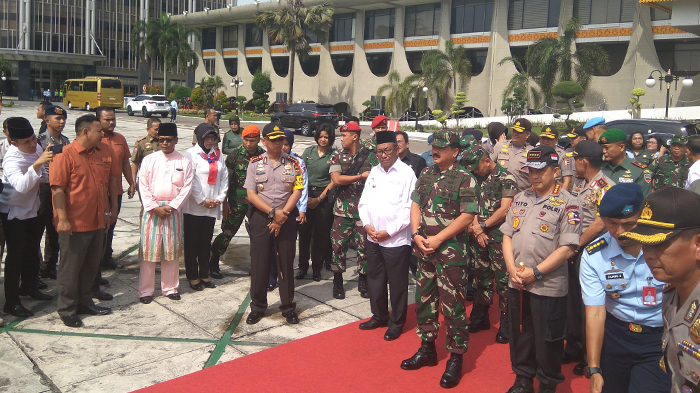 panglima-tni-marsekal-tni-hadi-tjahjanto-soal-pemilu-2019_20180420_143654.jpg