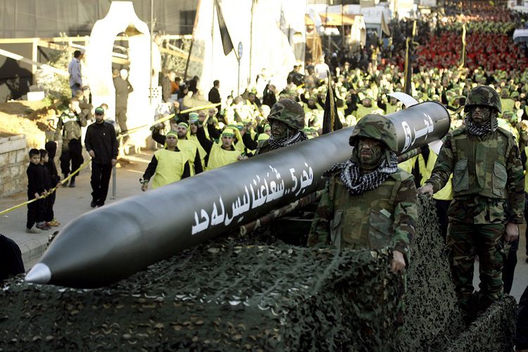 pasukan-militer-hezbollah-lebanon_20180607_172408.jpg