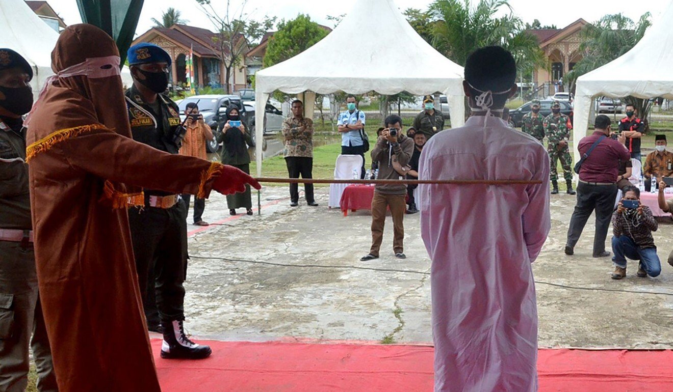 Media China Soroti Hukuman Cambuk di Aceh, Sebut Ditolak Pegiat HAM