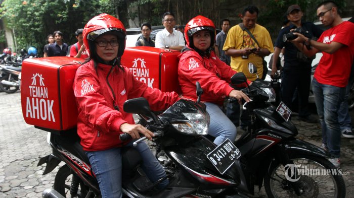 Alasan Dua Pendiri 'Teman Ahok' Ditahan Imigrasi Singapura Belum Jelas