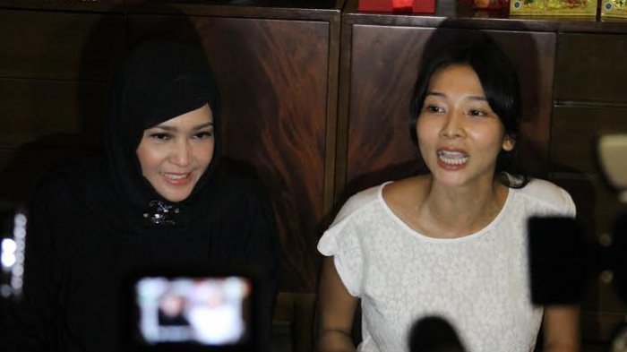 penyanyi-maia-estianty-dan-mai-chan_20170128_090248.jpg