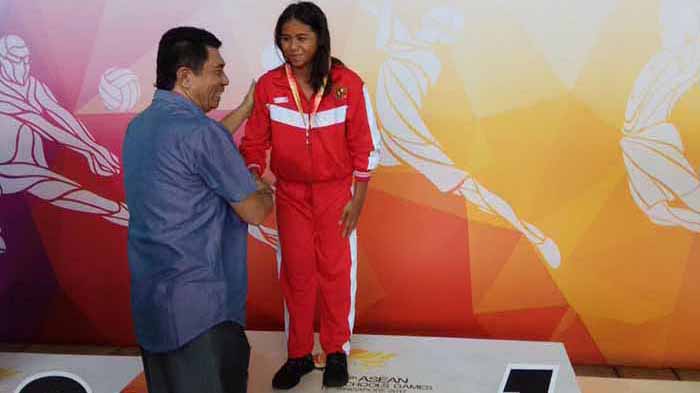 Bantah Pindah ke Sulteng, KONI Riau Pastikan Perenang Azzahra Masih Atlet Riau