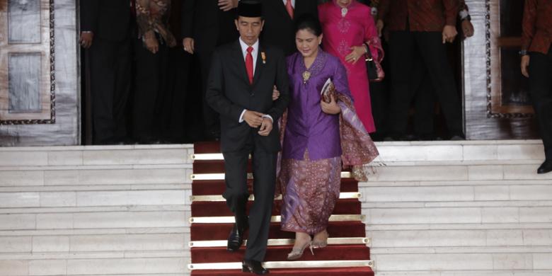 presiden-jokowi-dan-ibu_20150814_134731.jpg