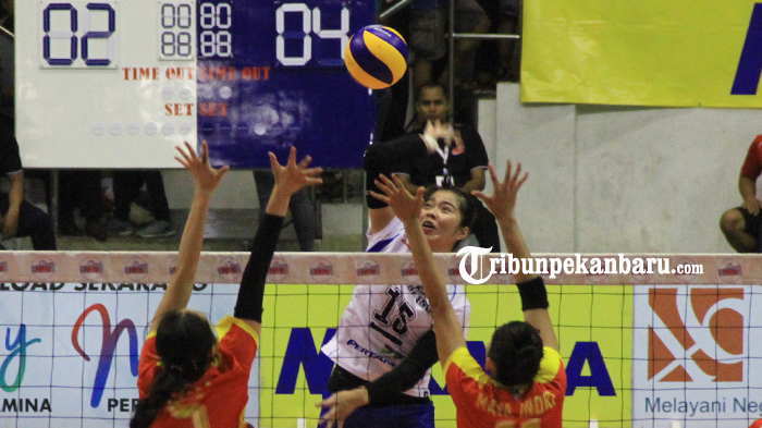 FOTO: Proliga Putaran 2 Pekanbaru, Tim Putri Jakarta Pertamina Energi Kalahkan Jakarta Elektrik PLN - proliga1.jpg