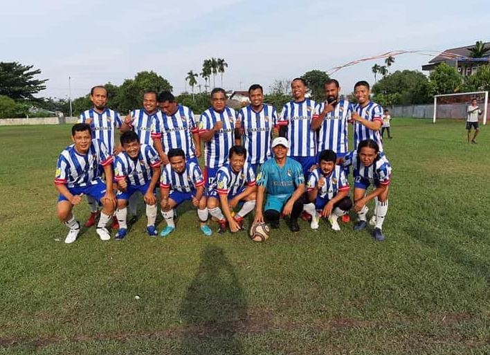psps-old-star-90-foto-bersama-jelang-laga-kontra-tim-old-star-angkasa.jpg