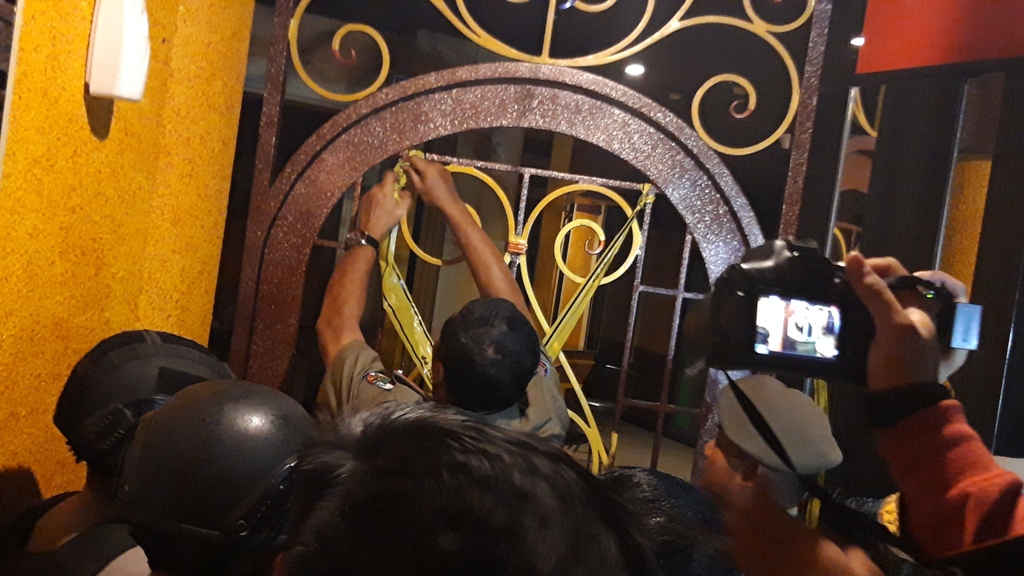 Sempat Digerebek Kapolda, Queen Club Akhirnya Disegel Permanen