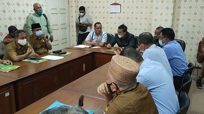 Dugaan Pencemaran, DPRD Pelalawan Undang Para Pihak Paparkan Pemeriksaan Sampel Limbah, Ini Hasilnya