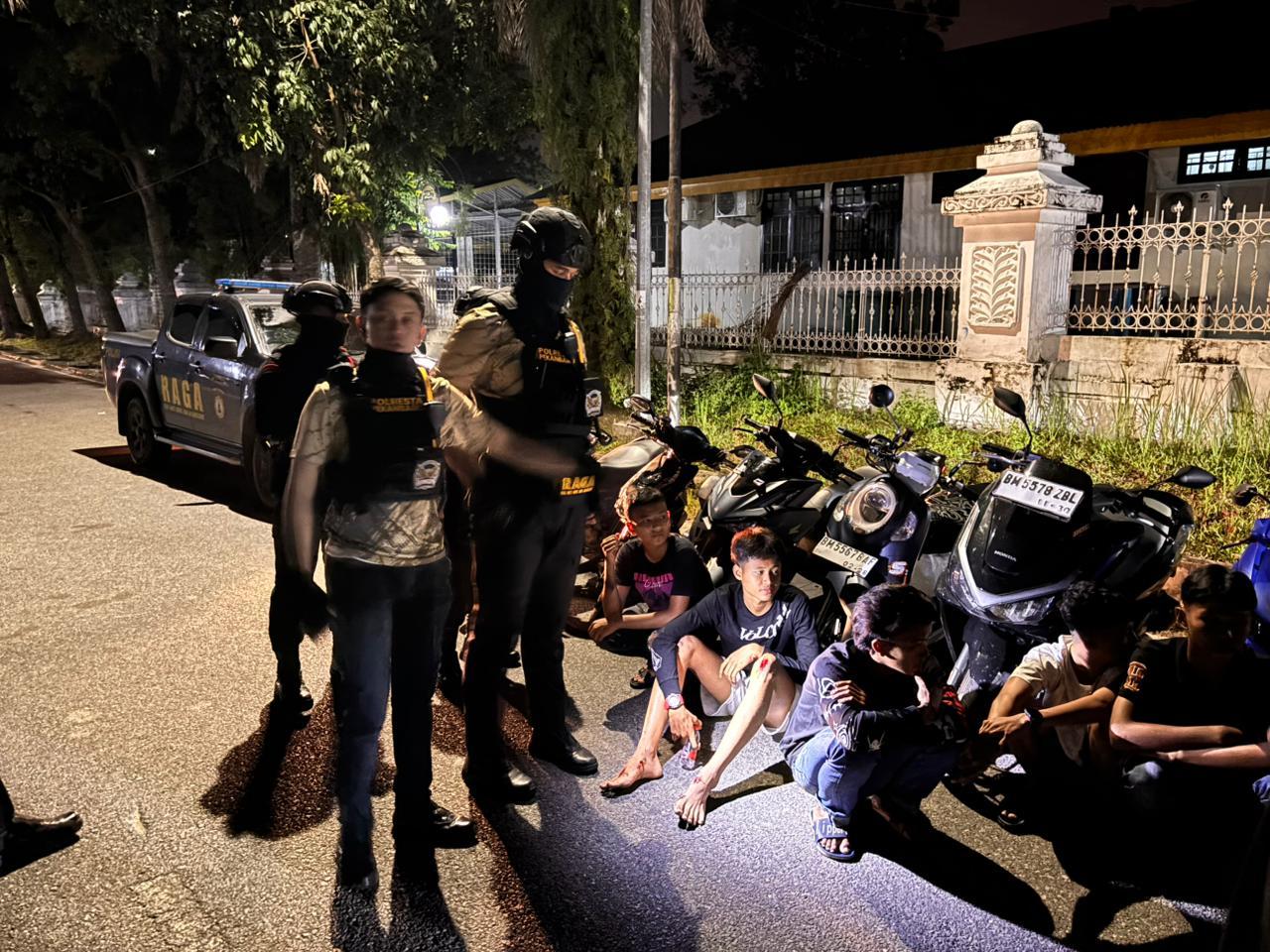 razia-malam-minggu-polresta-pekanbaru.jpg