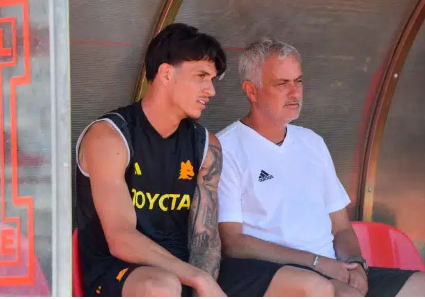 Diincar Klub Arab, Roma Jual Ibanes 4 Kali Lipat Dari Harga Beli