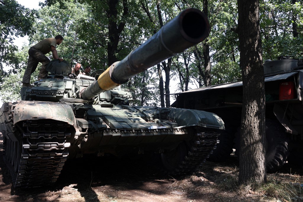 senjata-bantuan-nato-dan-amerika-serikat-dipakai-langsung-di-medan-perang-donetsk.jpg
