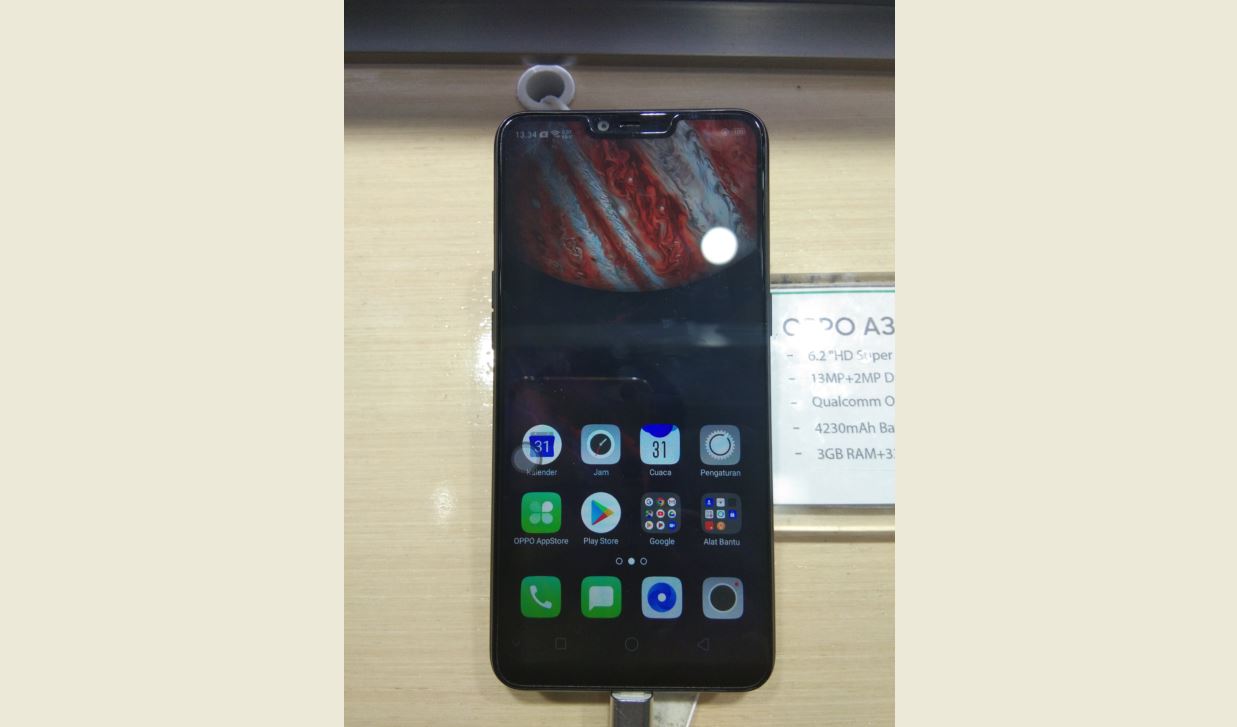 smartphone-oppo-yang-cocok-untuk-kalangan-menengah_20180821_205800.jpg