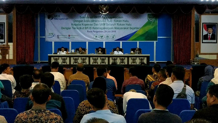 sosialisasi-bpjsk-di-rohul.jpg