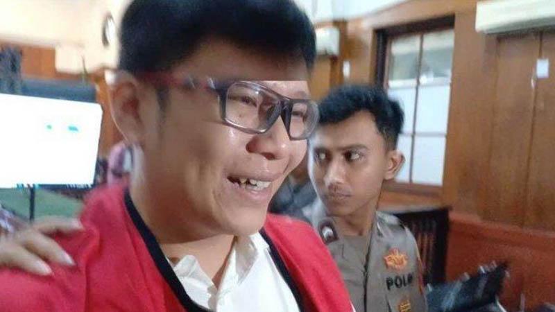 sosok-R-hakim-di-PN-Surabaya-yang-jadi-biang-kerok.jpg