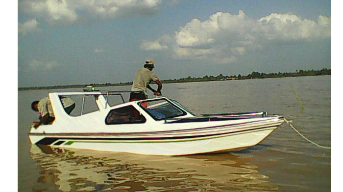 Setelah Sediakan Ambulan Darat, Andi Rusli Hadirkan Layanan Ambulan Laut untuk Masyarakat