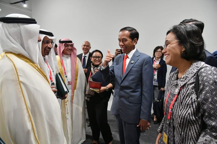 Di Depan Jokowi, Menteri Arab Saudi Sebut Indonesia Beruntung Punya 2 Wanita Terbaik di Dunia