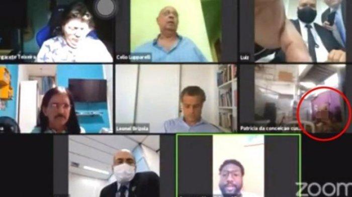 Momen Aneh Ketika Rapat Virtual di Zoom: Adegan Bersetubuh, Kakek Cium Celana Dalam hingga Lepas Bra
