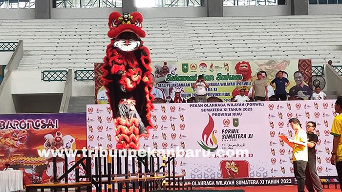 FOTO : Pertandingan Barongsai Pada Porwil Sumatera