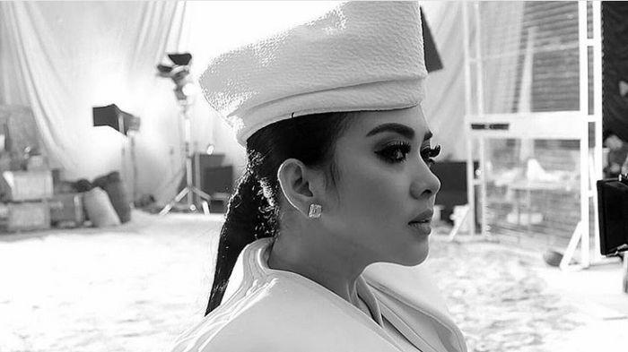 Syahrini Dikabarkan Alami Kecelakaan, Padahal Lagi Asyik Lakukan Ini Bareng Keponakan