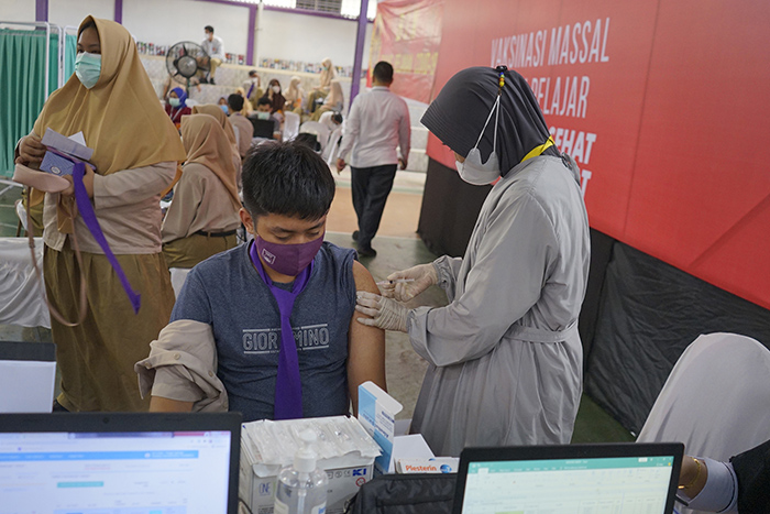 Kebutuhan Vaksin Covid-19 Dosis Kedua 100 Ribu Lebih, Pekanbaru Cuma Dapat 8.000 Dosis Tambahan