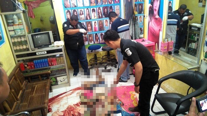 VIDEO: Waria Ditemukan Bersimbah Darah, Sebelumnya Curhat Masalah Ini Di FB