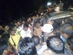 3-pria-di-pelalawan-bonyok-diamuk-massa-kecurigaan-warga-terbukti-usai-lihat-sms_20181014_191332.jpg