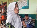 Azimar_Sekeluarga_Berlindung_di_Pondok_Kecil_Saat_Galodo_Sumbar_Sempat_Pasrah_Kalau_Ajal_Menjemput.jpg